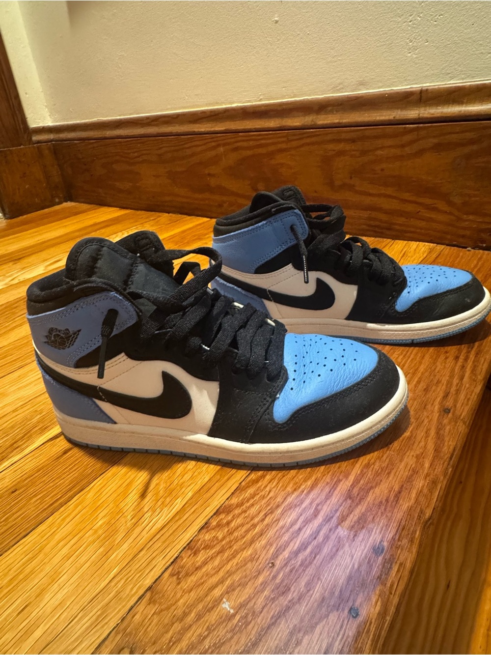 Air Jordan 1 Retro High OG UNC Toe PS Size 3Y Blue Black White